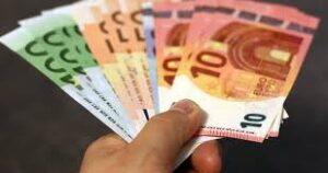 Cuál es el sueldo de un controlador aéreo