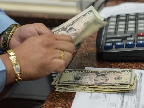 Comprar dólares hoy