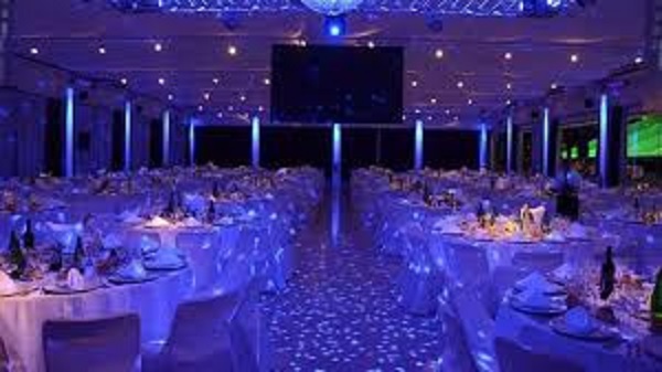 Requisitos para poner un salon de fiesta