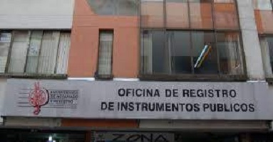 Certificado de instrumentos públicos11